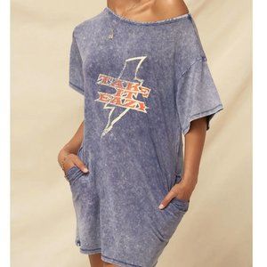 Graphic T-Shirt Dress by Vintage Canvas